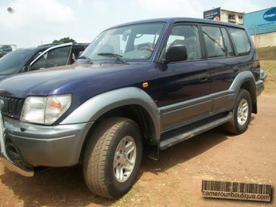 Location Voiture Toyota Land Cruiser Colorado à Yaoundé