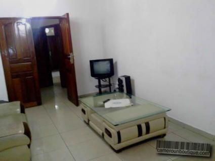 Appartement meublé 2 chambres F3 à louer à Douala Bonamoussadi