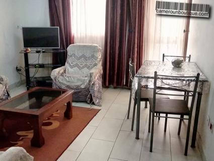 Appartement meublé F3 climatisé à Deido école Douala